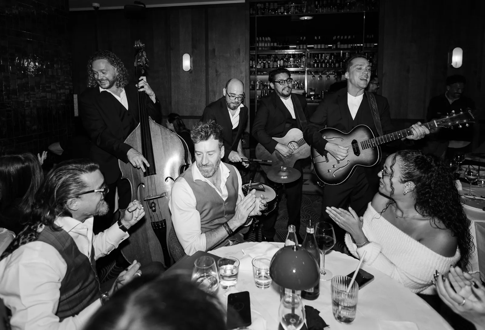 The Roaming Serenaders — Delighted Agency, photo 2