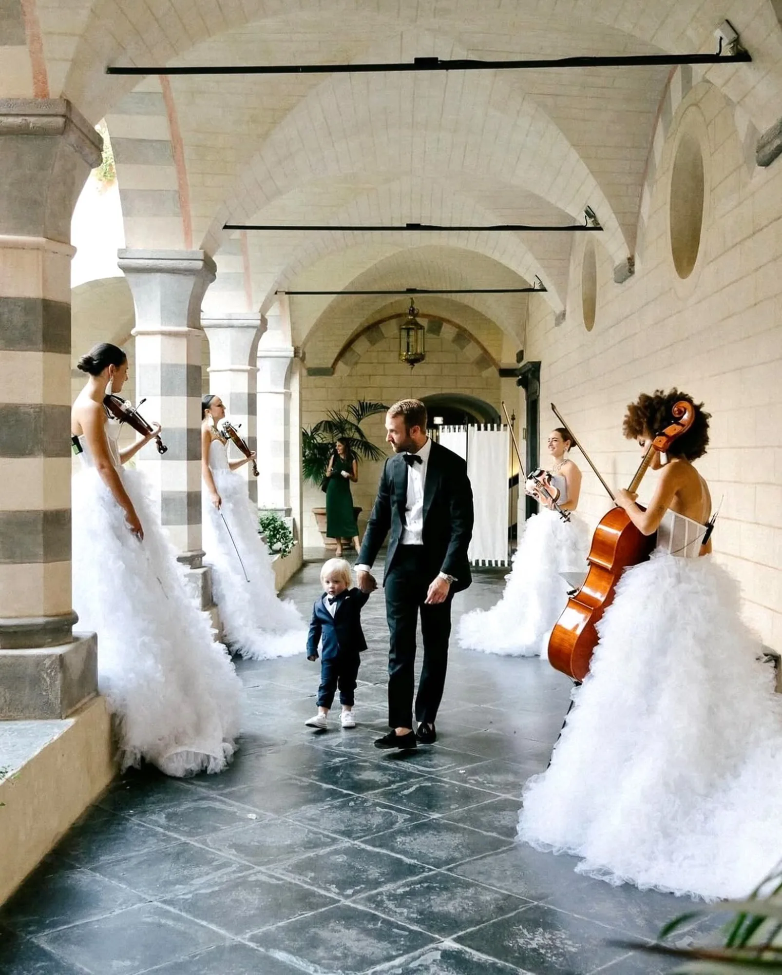 String Ensemble — Delighted Agency, photo 5