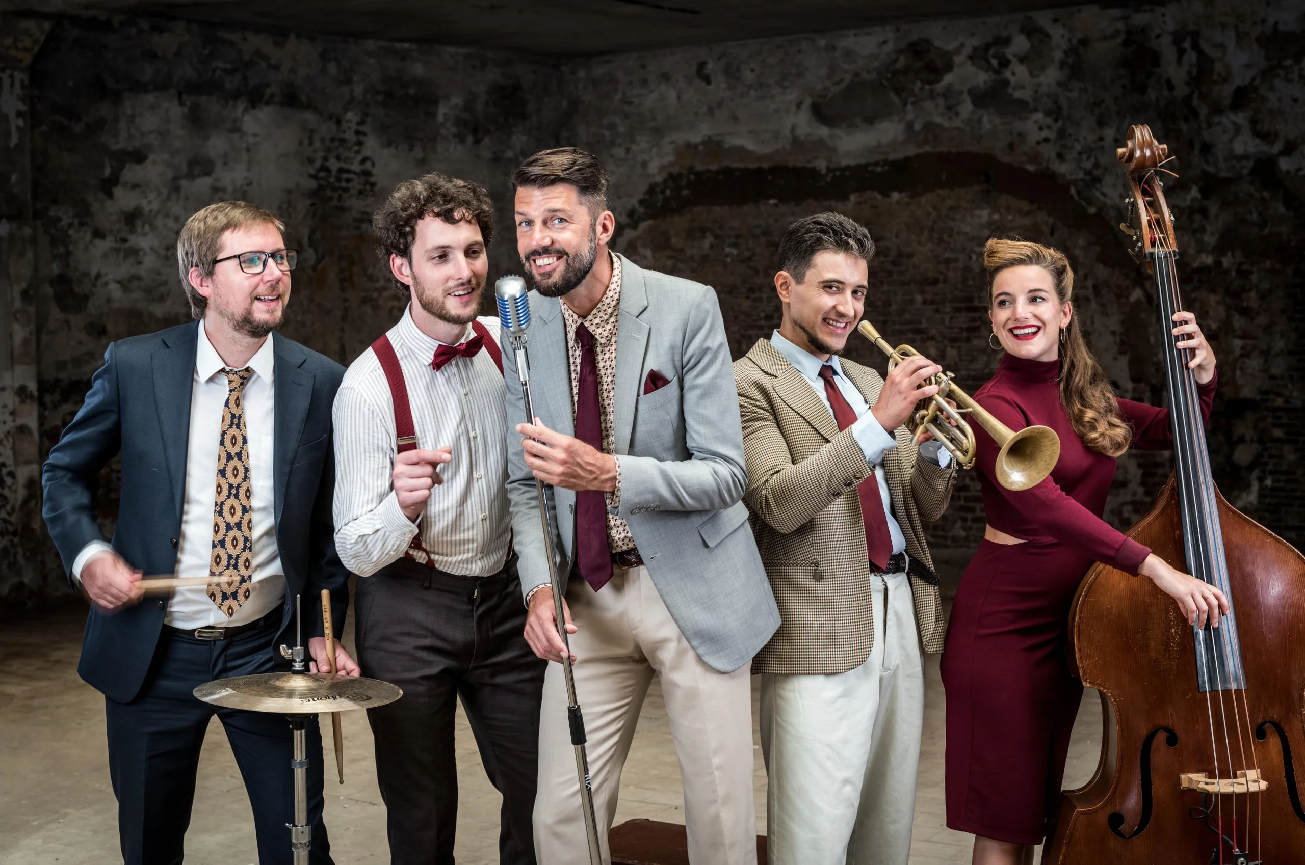 Vintage Band by Delighted Agency