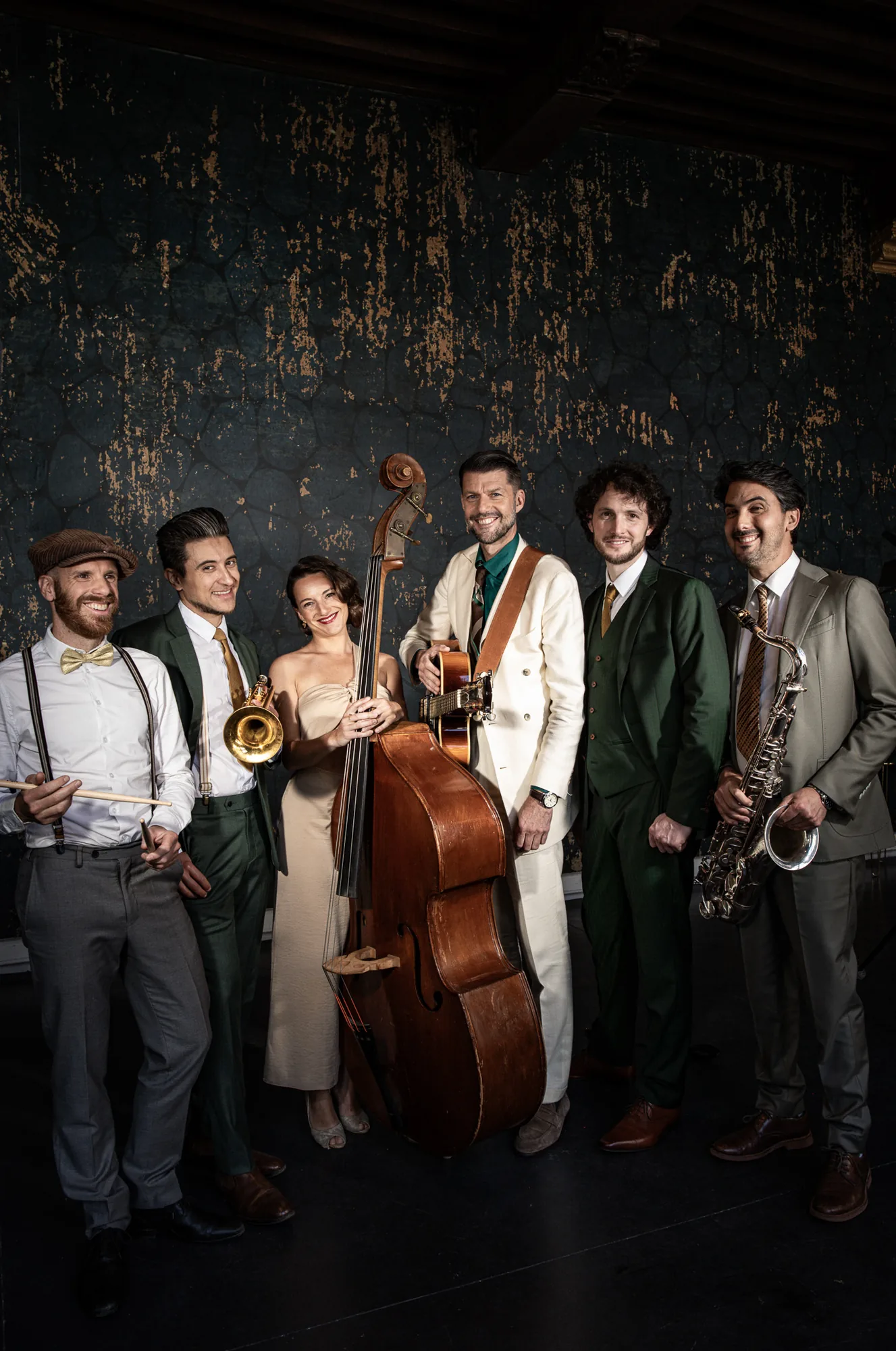 Vintage Band — Delighted Agency, photo 10